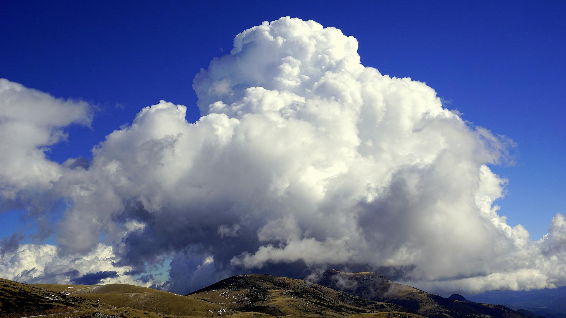 Cumulonimbus Wolken Schweiz