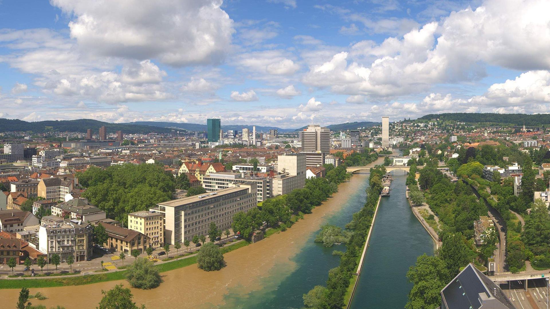 Überflutete Limmat in Zürich am 11.7.2021
