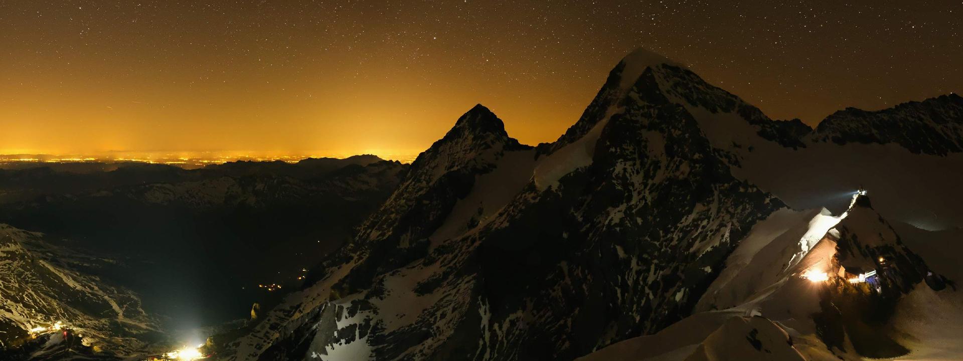 Webcam Bild Jungfraujoch Ostgrat bei Nacht